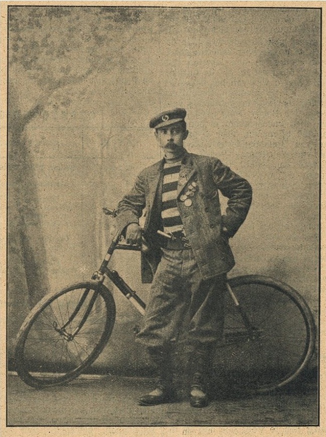 Albert Sutherland Royaards met zijn fiets, 1897